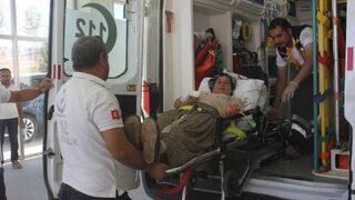 Odun Parçalarken  Iki Parmağı Koptu