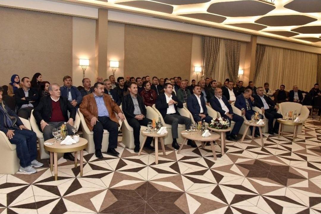 G&uuml;m&uuml;şhane&rsquo;de Voleybolun Geleceği Masaya Yatırıldı