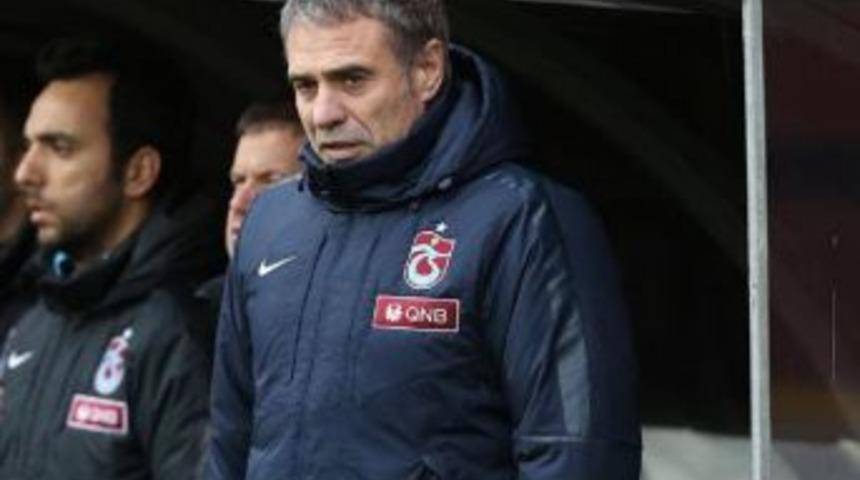 Trabzonspor, Teknik Direkt&ouml;r Ersun Yanal Ile Yollarını Ayırıyor