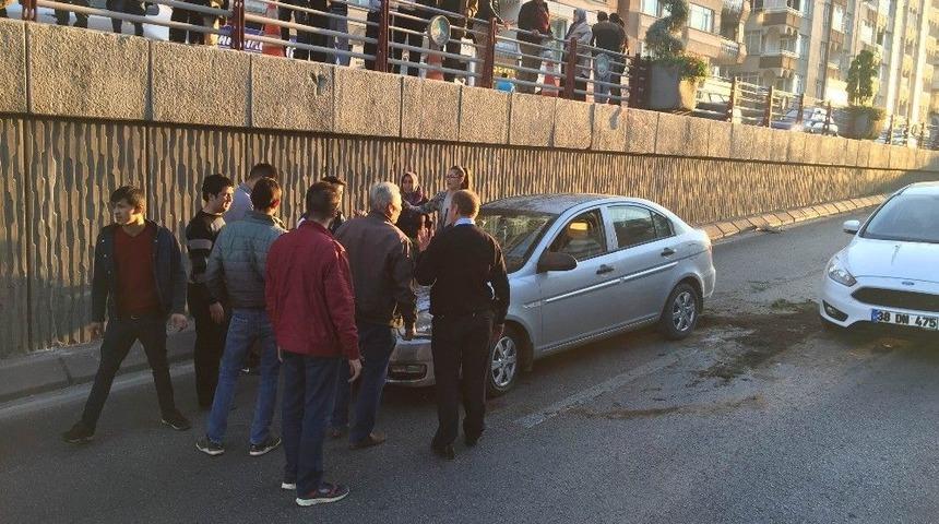 G&ouml;r&uuml;nmez Kazada S&uuml;r&uuml;c&uuml; &Ouml;l&uuml;mden D&ouml;nd&uuml;