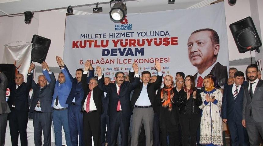 Ak Parti Bucak&rsquo;ta Kongre Heyecanı