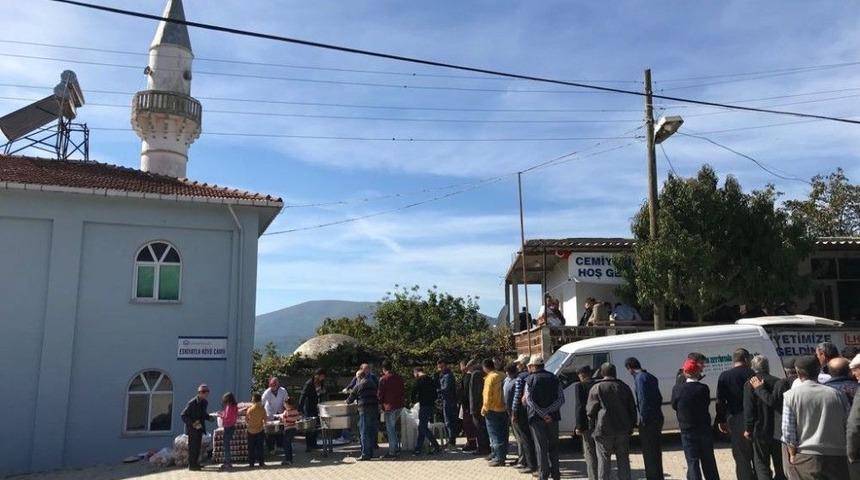 Eskiyayla K&ouml;y&uuml; Hayrı Yapıldı