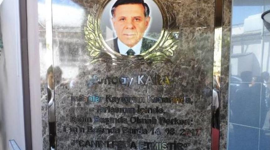 Fabrika Yangınında &Ouml;len Işadamı Anısına Anıt Yapıldı