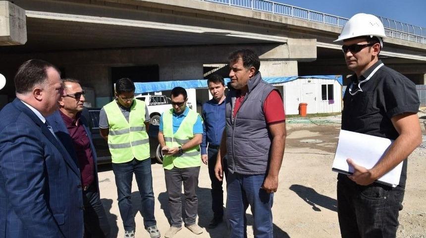 &Ouml;ğretmenevi Kavşağındaki &Ccedil;alışmalar T&uuml;m Hızıyla S&uuml;r&uuml;yor