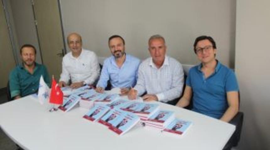 &Ouml;zel İmperial Hastanesi&rsquo;nde Cevat Ocak&rsquo;a İmza T&ouml;reni