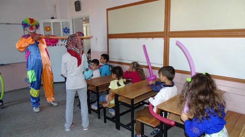 Okul &Ouml;ncesi, 1. Ve 5. Sınıf &Ouml;ğrencilerinin Ders Zili &Ccedil;aldı