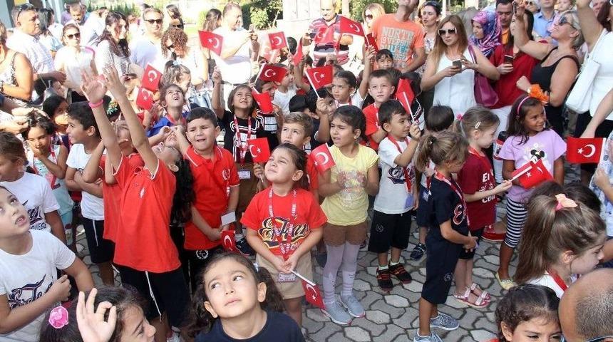 Ziller Başarı İ&ccedil;in &Ccedil;aldı