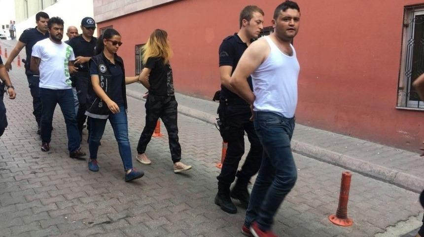 Uyuşturucu Operasyonunda Yakalanan Zanlılar Adliyeye Sevk Edildi