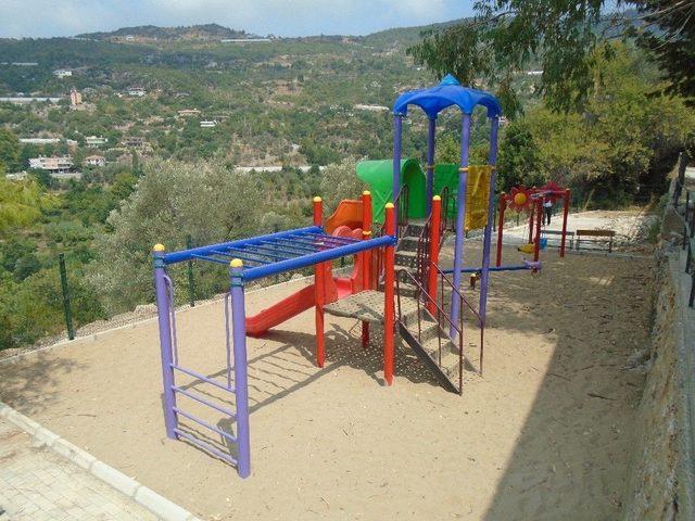 Alanya Belediyesi 2 Yeni Park Açtı