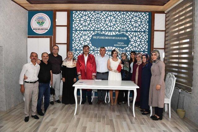Yeni Nikah Salonunda İlk Nikah 2