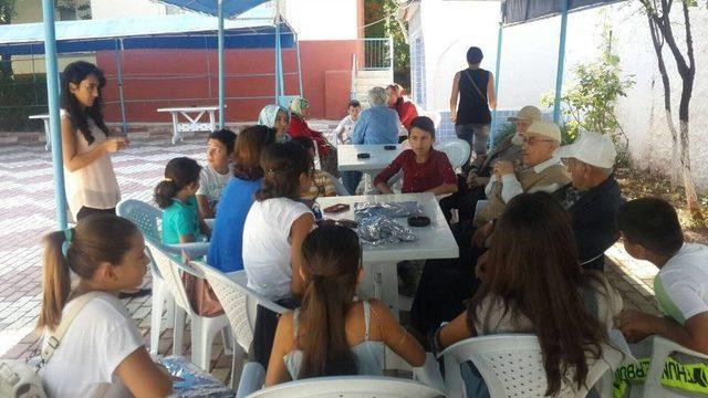 Halk Merkezi Kursiyerlerinden Huzurevi Ziyareti 2