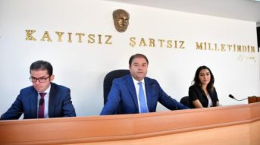 Belediye Meclisinde Yeni D&ouml;nem Başladı