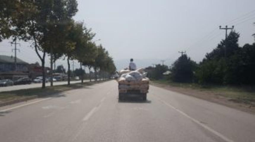 Çuvallar Üzerinde Yolculuk