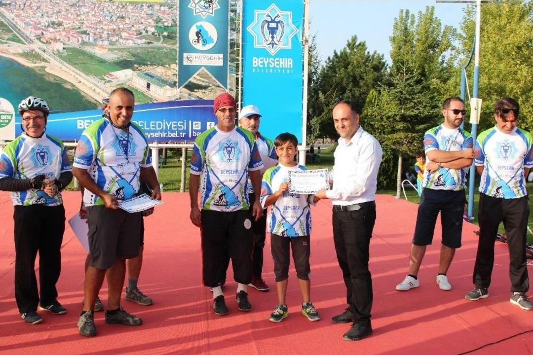 Pedallar, Beyşehir G&ouml;l&uuml; Etrafında &Ccedil;evrildi