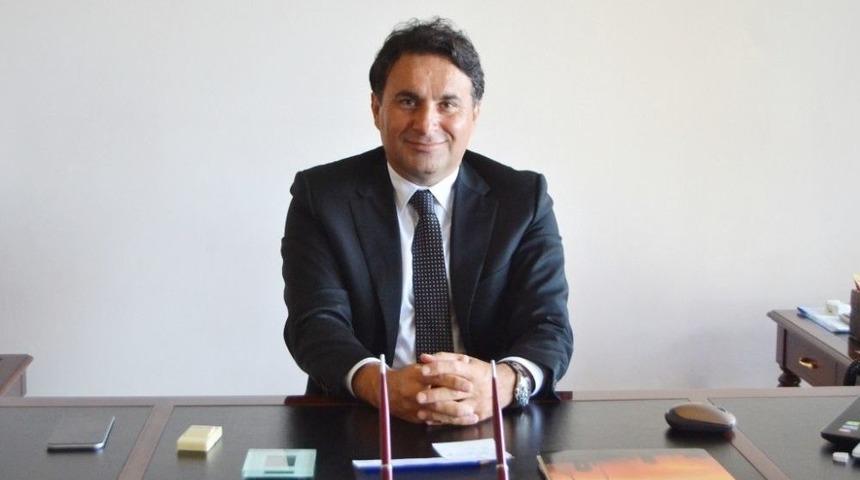 Ayvalık&rsquo;ın Yeni Kaymakamı G&ouml;khan G&ouml;rg&uuml;l&uuml;aslan G&ouml;revine Başladı