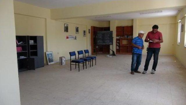 Kilis te Atat&uuml;rk&ccedil;&uuml; D&uuml;ş&uuml;nce Derneği Soyuldu 2