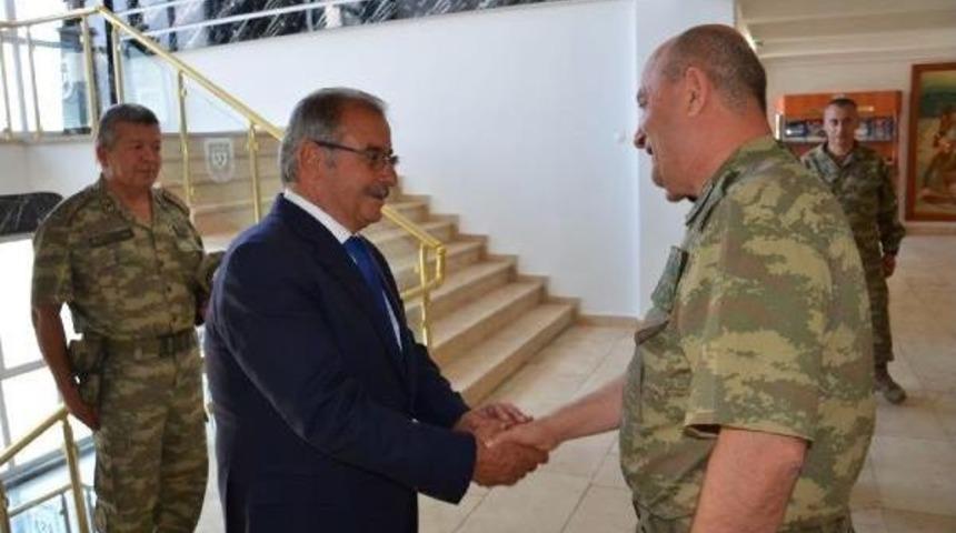 G&ouml;reve Başlayan  Korgeneral Aksakallı'ya Ziyaret