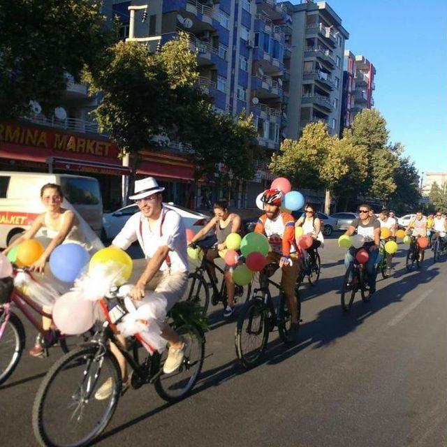 Diyarbakır Diyarbakır Olalı Böyle Düğün Konvoyu Görmedi