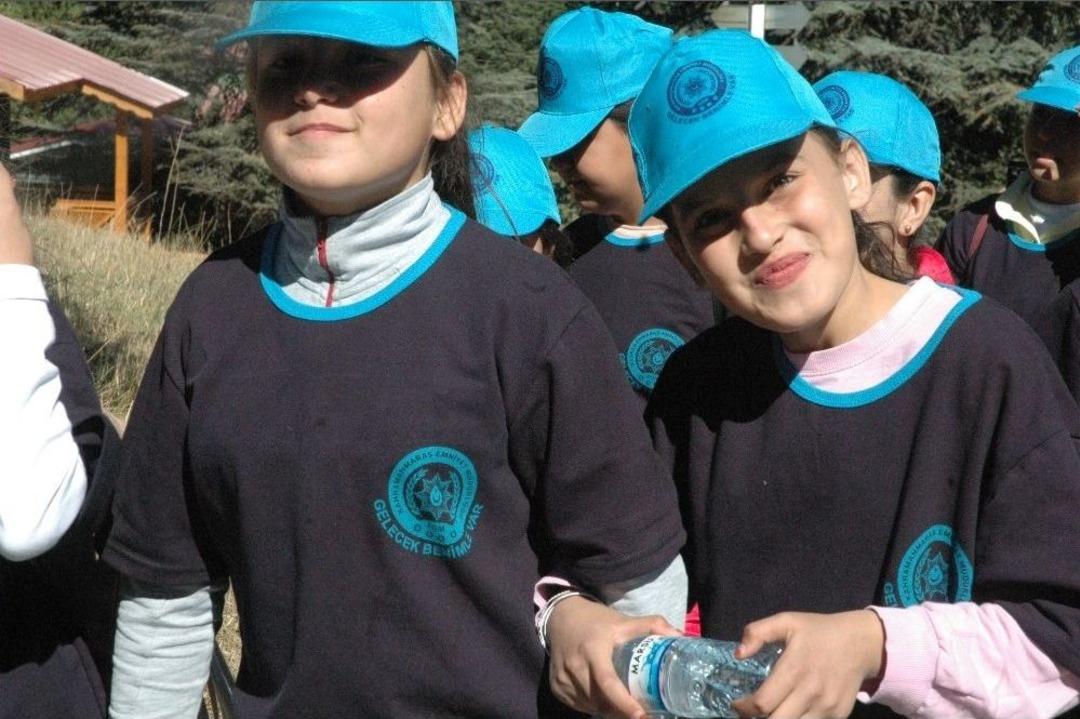 Kahramanmaraş Polisi &Ccedil;ocukları Pikniğe G&ouml;t&uuml;rd&uuml;