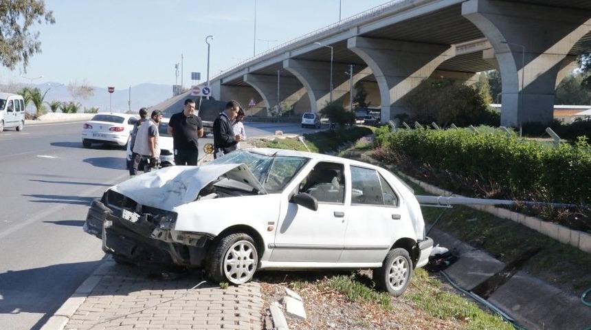 İzmir’de Trafik Kazası: 1 Yaralı
