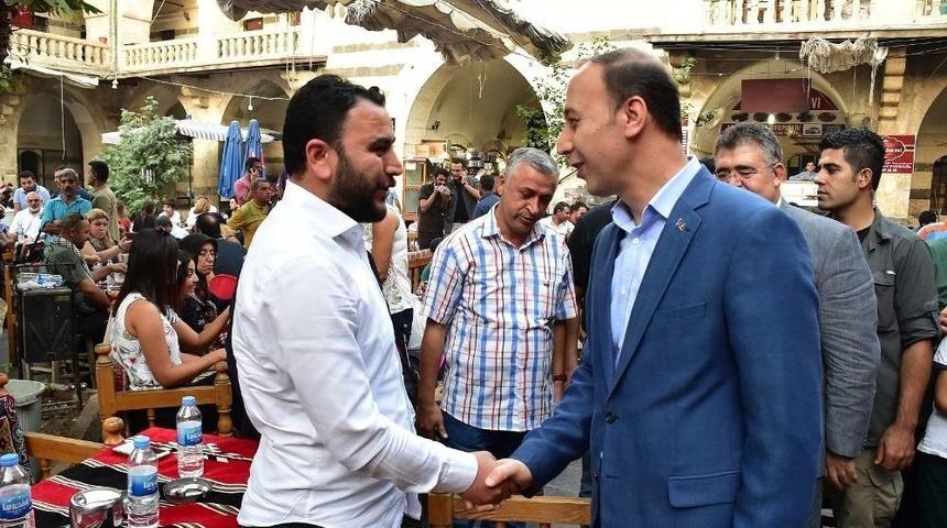 Vali Erin Hafta Sonunu Esnafla Geçirdi