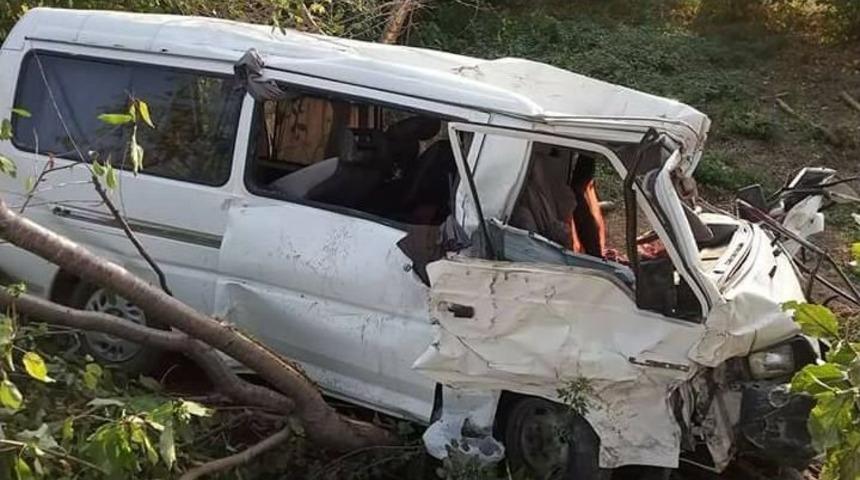 Kazada Ağır Yaralanan S&uuml;r&uuml;c&uuml;, Hayatını Kaybetti