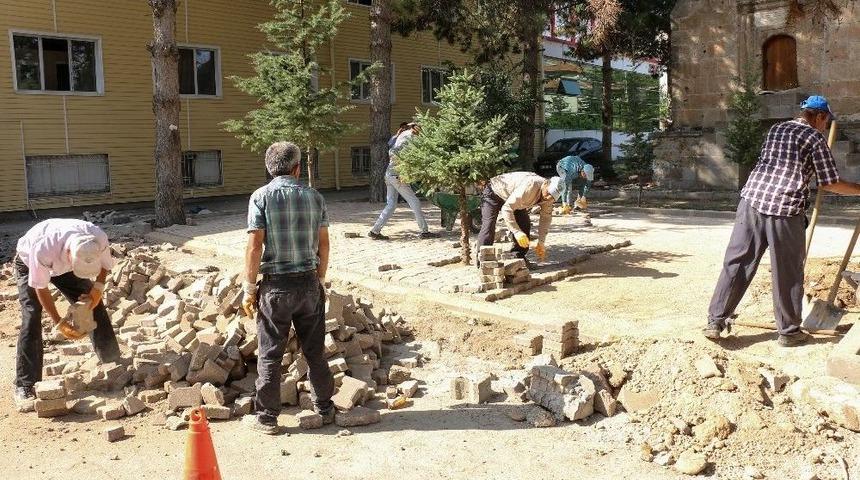 Yahyalı Belediyesi’nden Devlet Hastanesi’ne Otopark