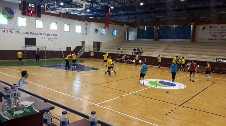 Belediyespor T&uuml;rkiye Kupasında Son 16&rsquo;ya Kaldı