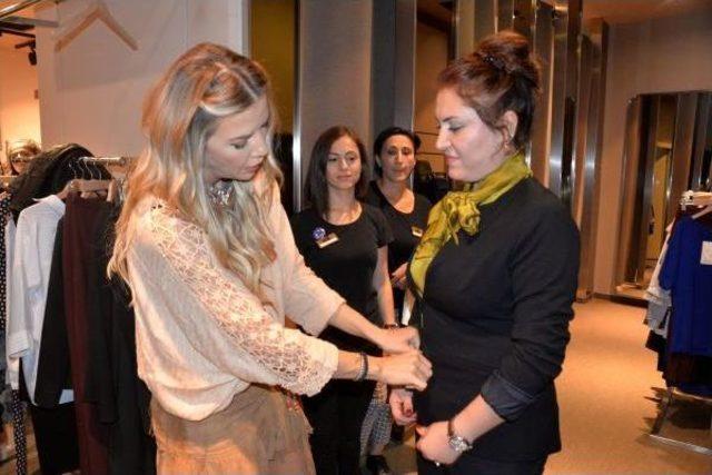 Ivana Sert Mersin e Geldi, Alışveriş Arkadaşını Kendisi Se&ccedil;ti 2