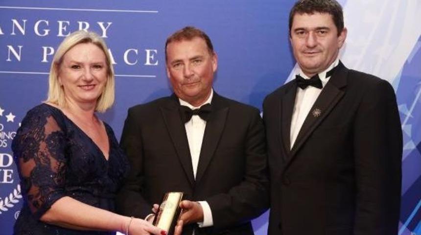 Anadolu Efes&rsquo;E &ldquo;Yılın Markası&rdquo; &Ouml;d&uuml;l&uuml;