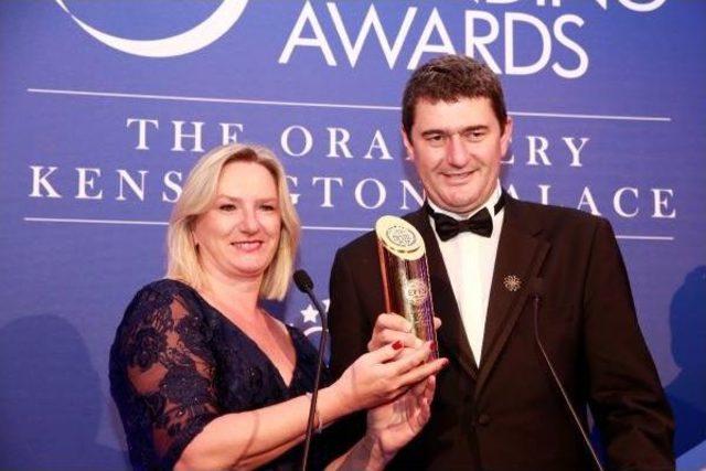 Anadolu Efes’E “Yılın Markası” Ödülü 1