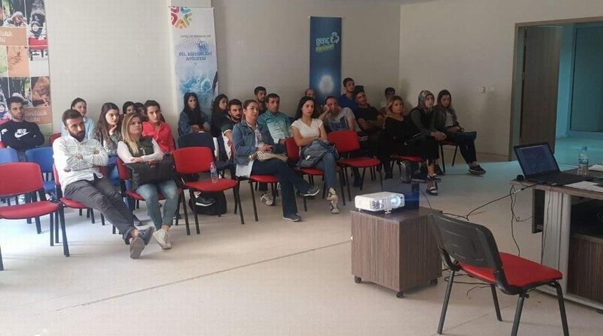 Siirt&rsquo;te Hakemlere Seminer Verildi
