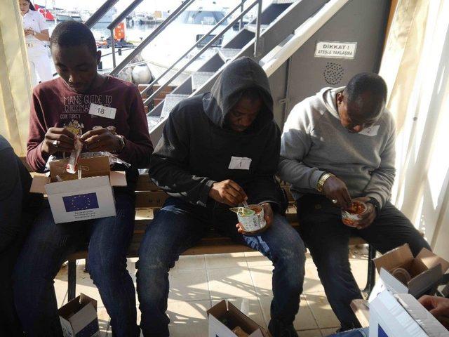 &Ccedil;anakkale&rsquo;de 48 M&uuml;lteci Yakalandı 1