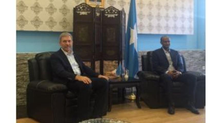 Sağlık Bakanı Ahmet Demircan, Somali&rsquo;de