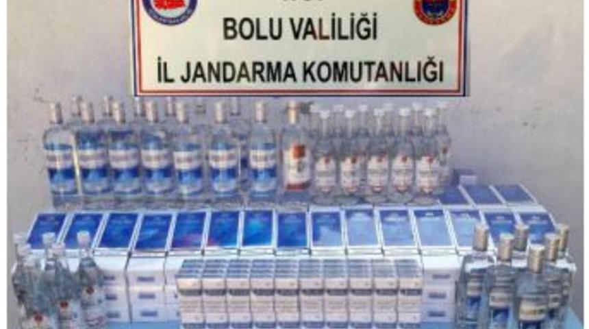 Yolcu Otob&uuml;s&uuml;nde Ka&ccedil;ak Sigara Ve I&ccedil;ki Ele Ge&ccedil;irildi