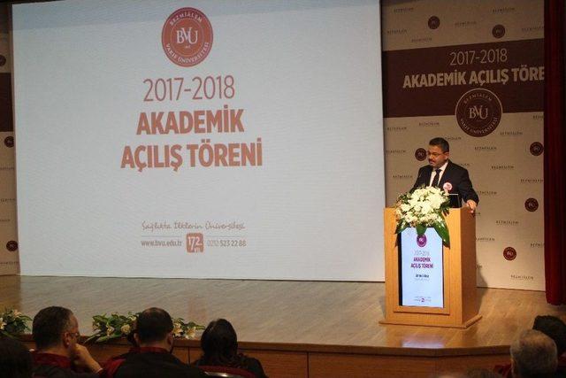 Bezmialem&rsquo;den Yeni Akademik Yıla &ldquo;merhaba&rdquo; 1