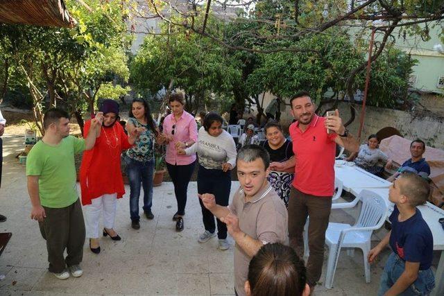 Engellilere Aşure İkramı 3