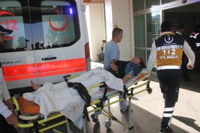 D&uuml;ğ&uuml;nde Atılan Maganda Kurşunu, 1&rsquo;I &Ccedil;ocuk 2 Kişiyi Yaraladı 2