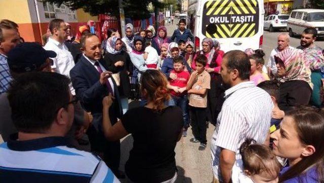 Ortaokul Öğrencilerinin Liseye Taşınma Kararına Velilerden Tepki 1