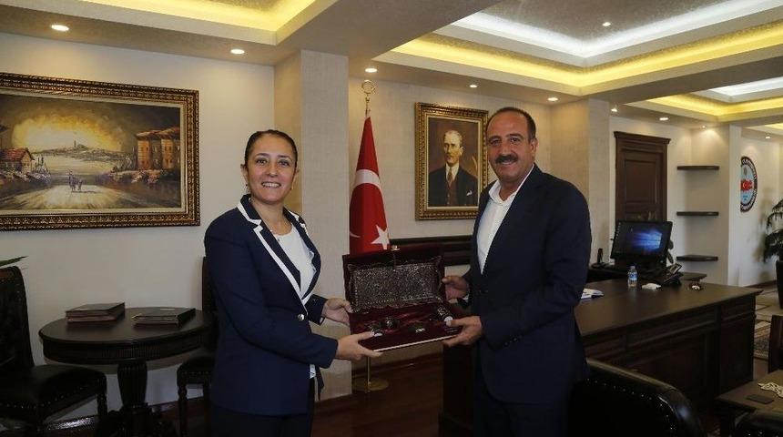 Başkan Duruay&rsquo;dan G&ouml;lbaşı Kaymakamı Bilgihan&rsquo;a Hayırlı Olsun Ziyareti