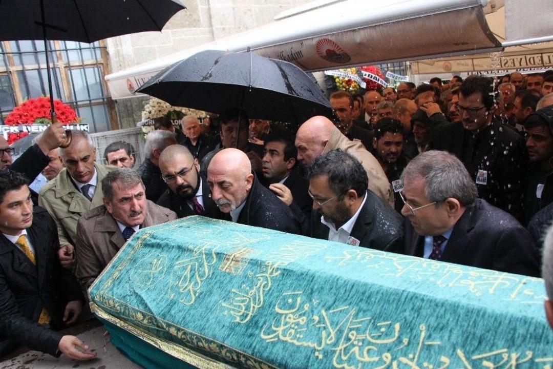 İşadamı Mehmet Yıldırım Son Yolculuğuna Uğurlandı