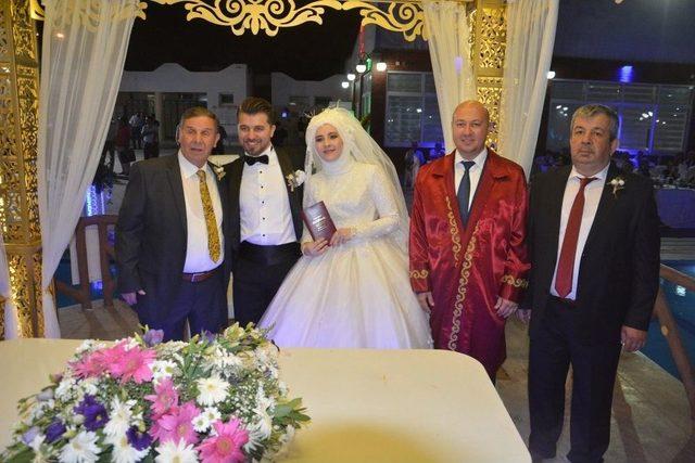 Dokur Ve Bahar Ailelerinin Mutlu G&uuml;n&uuml; 2