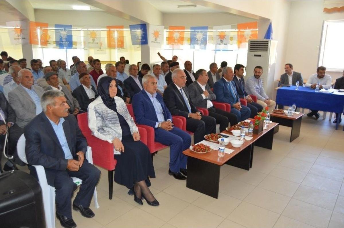 Ak Parti Doğanyol İl&ccedil;e Başkanı Ahmet Doşar G&uuml;ven Tazeledi