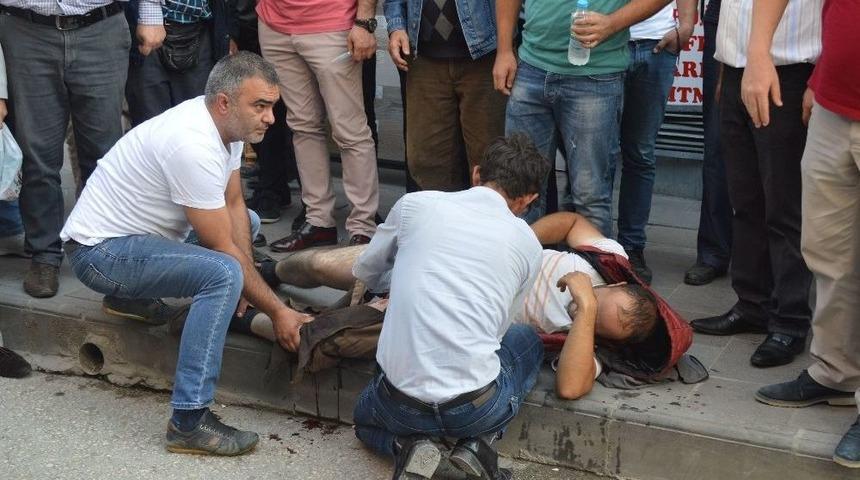 Kastamonu&rsquo;da Cadde Ortasında Silahlı Kavga: 1 Yaralı