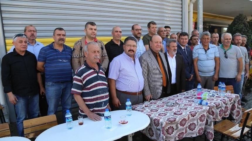 Başkan &Ouml;zakcan, 3. Sanayi Esnafının Aşure Hayrına Katıldı