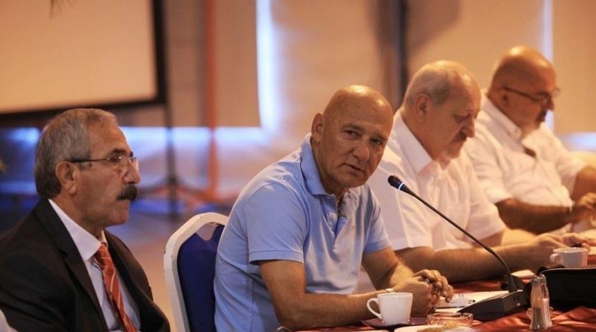 Başkan Altınok &Ouml;z Muhtarlarla Biraraya Geldi