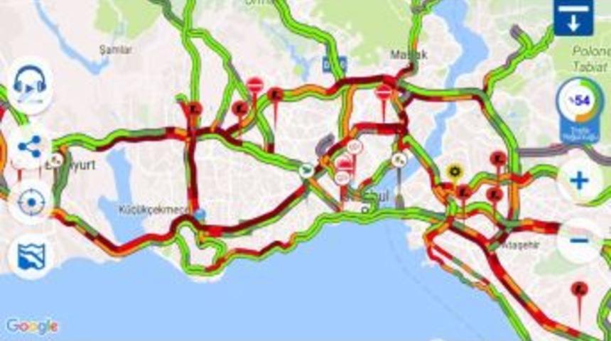 İstanbul Trafiğinde Okul Servisi Yoğunluğunu