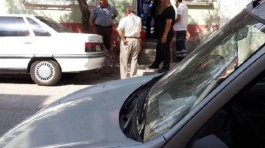 Evinde &Ouml;l&uuml; Bulundu