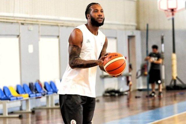 Gaziantep Basketbol’un Abd’li Oyuncuları Kampa Katıldı