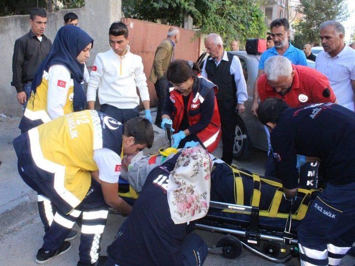 Yolcu Minibüsü İle Otomobil Çarpıştı: 4 Yaralı G2